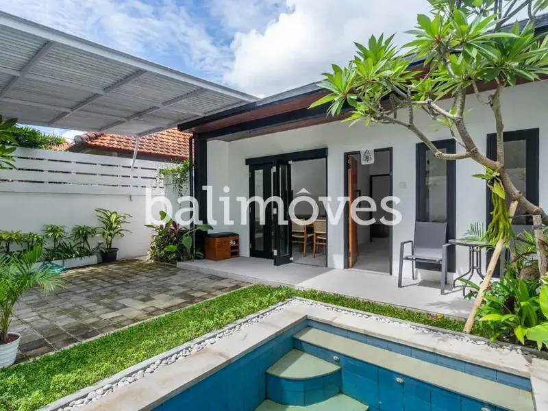 Vila Indah Dua Kamar Tidur di Sanur - Real Estate in Bali