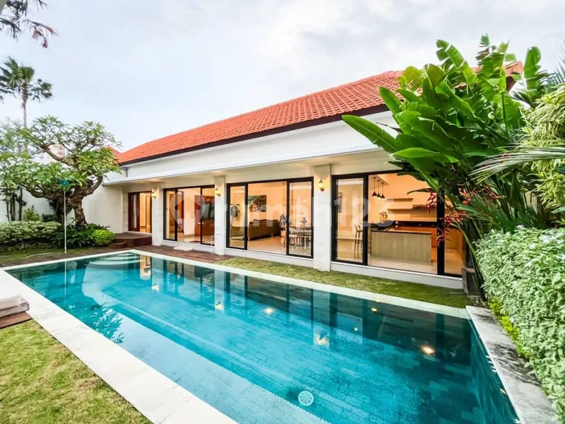 Modern 3 Bedrooms Villa Private Pool And Garden In Tibubeneng Canggu - Bali in Bali