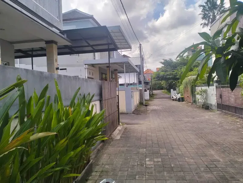 FOR SALE RUMAH MINIMALIS LINGKUNGAN PERUMAHAN BAGUS DENPASAR - Real Estate in Bali