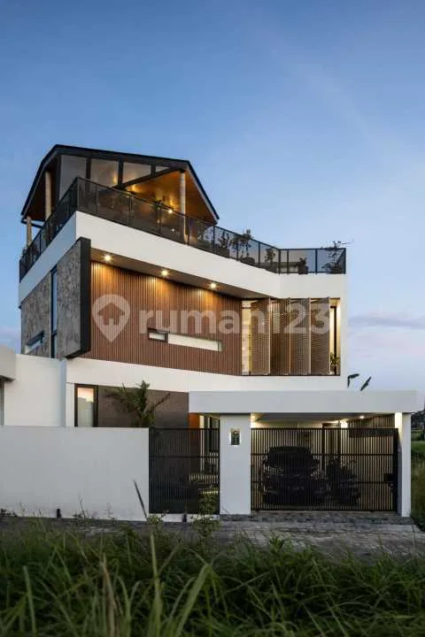 Dijual & Disewakan Villa dengan View Sawa Full Furnished - Real Estate in Bali