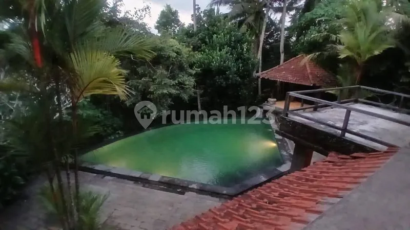 4 Bedrooms Beautiful Villa Riverside With Ricefield View, In Kemenuh, Ubud - Real Estate in Bali