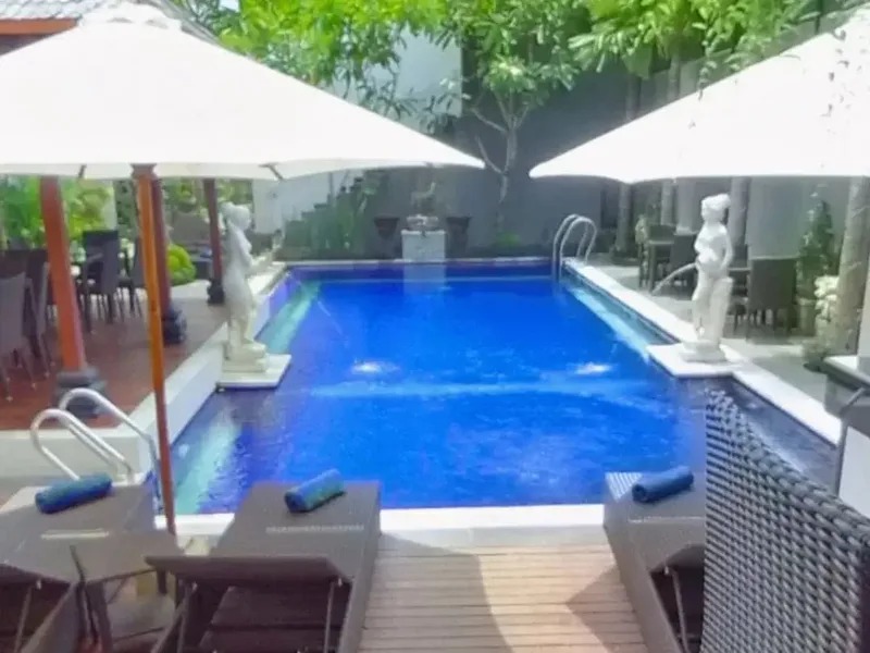 Hotel Bintang 4 Di Tuban Kuta Dekat Bandara Kuta Square Legian Seminyak - Real Estate in Bali