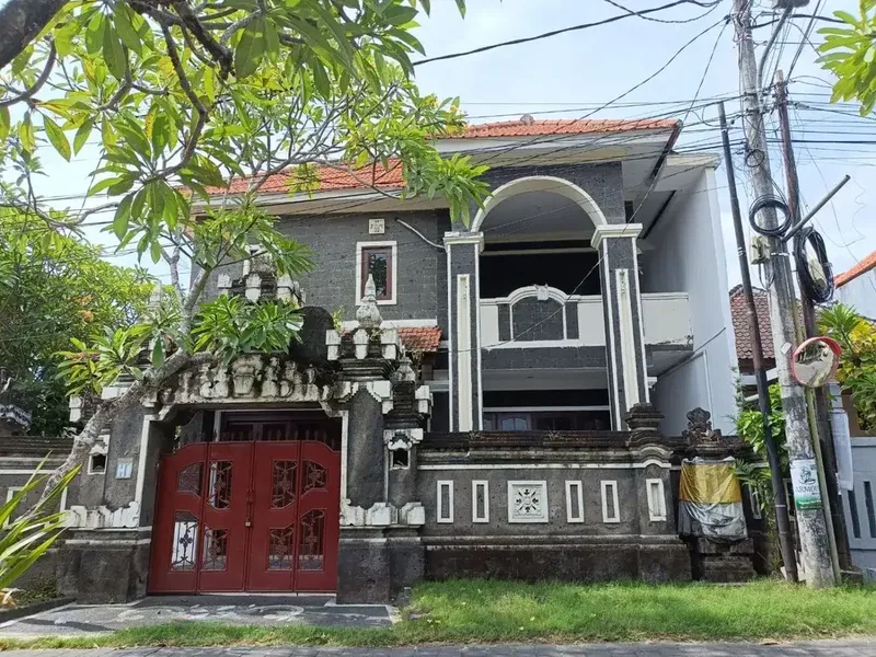 Rumah 5 Kamar tidur  di area Taman Giri, Jimbaran - Bali in Bali