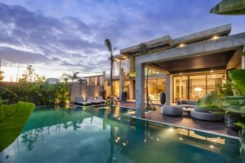 Villa Kayana — Fully Furnished 4-Bedroom Villa with Art Collection, Ungasan (Uluwatu) - Bali in Bali