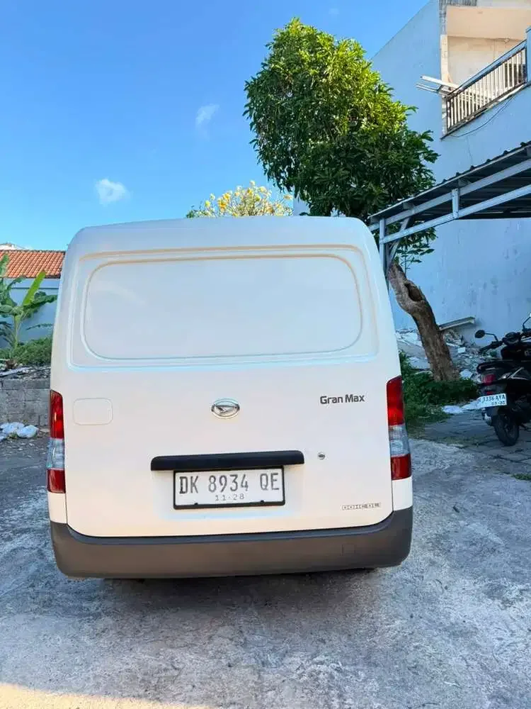 Daihatsu Gran max 2023 Bensin - Vehicles in Bali