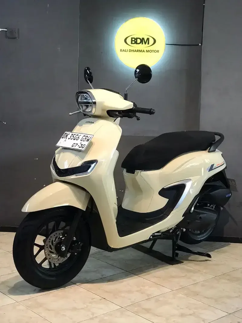 Honda stilo 160  CC thn. 2025 cash. Bali dharma motor - Vehicles in Bali