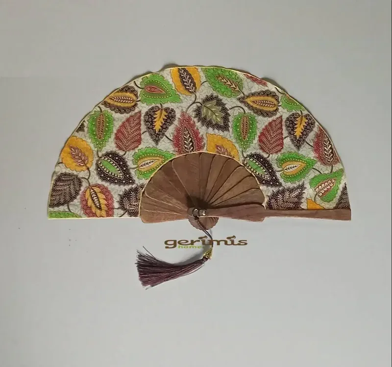 kipas batik rangka kayu premium 23 cm - Fashion in Bali