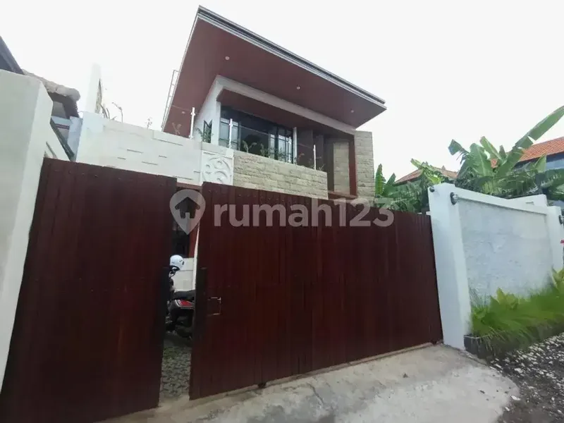 Dikontrakkan Rumah Semi Villa View Gwk Dekat Kampus - Real Estate in Bali