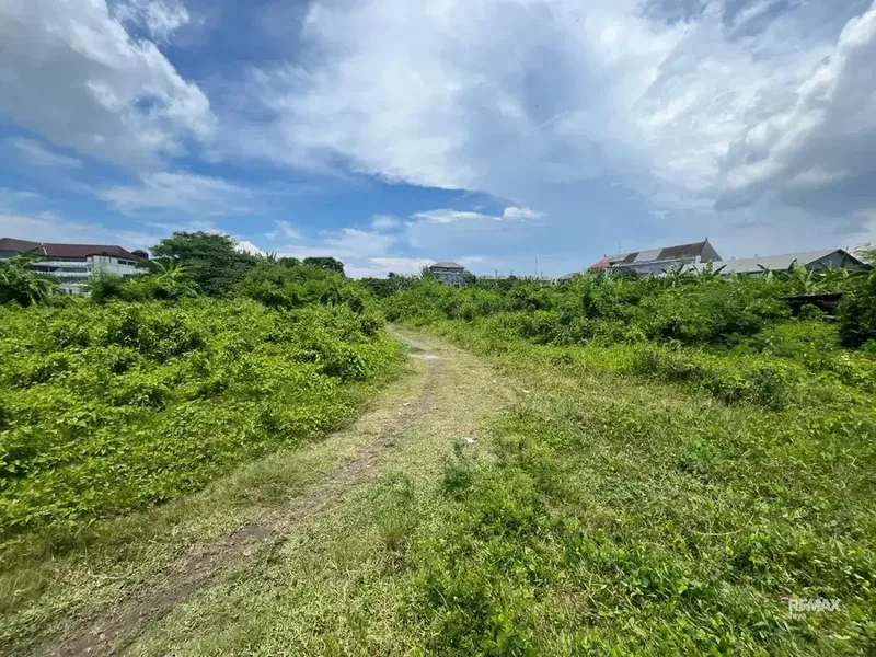 Tanah Dijual Area Kuta, Bali, Zona Perdagangan & Jasa. - Real Estate in Bali