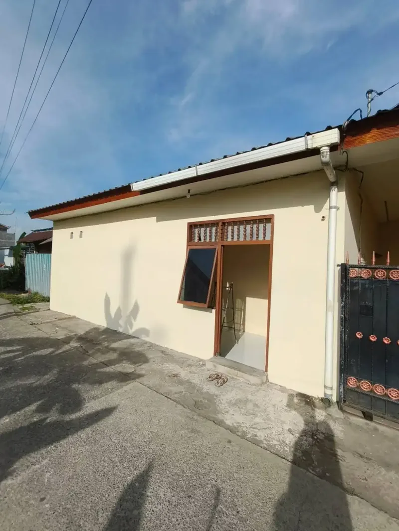 Rumah Kontrakan Tahunan di Sanur Denpasar Selatan – Rp27 Juta/Tahun - Real Estate in Bali