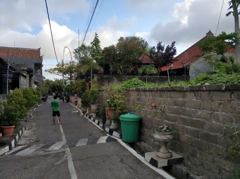 TANAH PINGGIR JALAN GURITA DENPASAR SELATAN - Real Estate in Bali