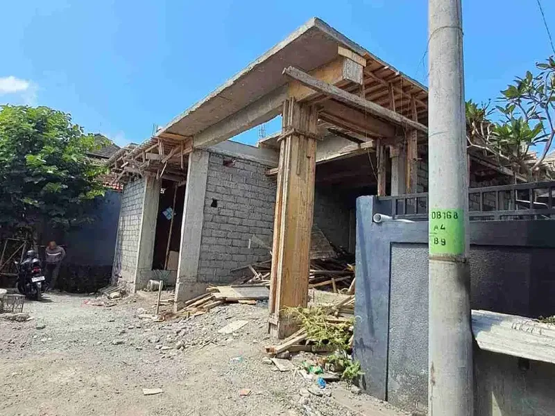 Di jual tanah jalan A Yani utara ,Peguyangan , Denpasar, Bali - Bali in Bali