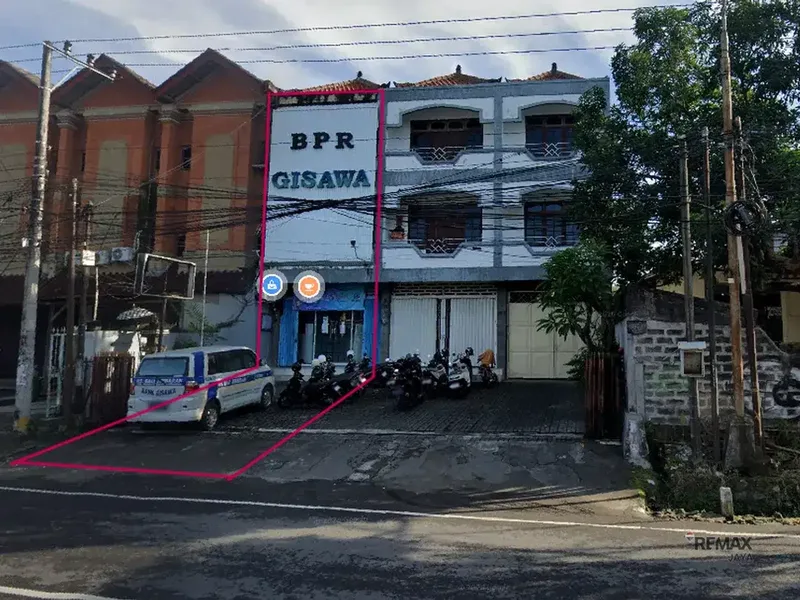 Ruko 3 Lantai Lokasi Premium Disewakan di Gatsu Barat Denpasar - Real Estate in Bali