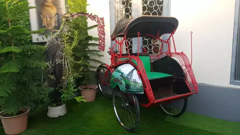 BECAK.BECAK ONTHEL.BECAK LAWASAN.BECAK PAJANGAN KOLEKSI,BECAK ANTIK - Hobbies & Sports in Bali