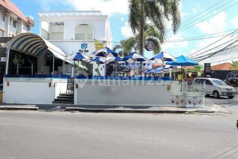 TOP DEAL DI JUAL RUKO EX CAFE LOKASI PETITENGET SEMINYAK KUTA BADUNG - Real Estate in Bali