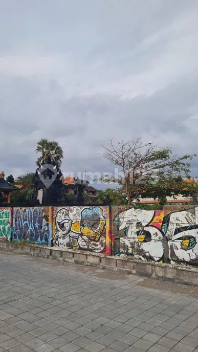 Dijual Tanah Luas di Jl. Batu Belig Kerobokan - Real Estate in Bali