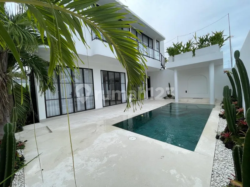 For Brand New Modern Style Villa In Umalas - Real Estate in Bali