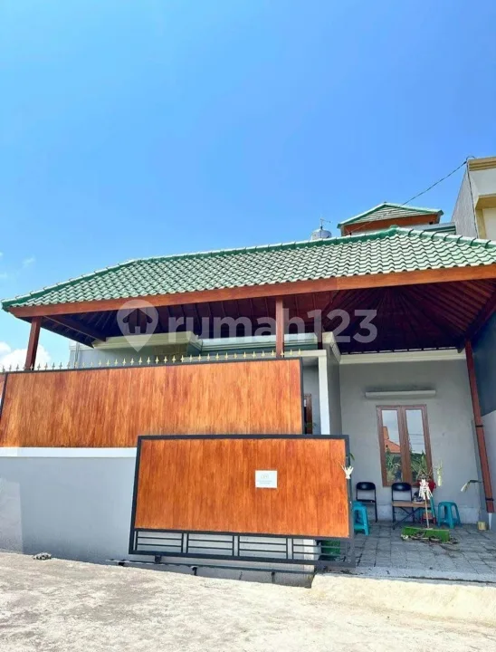 Rumah 3 Kamar Tidur di Lokasi Nyaman - Penatih, Denpasar Timur - Bali in Bali