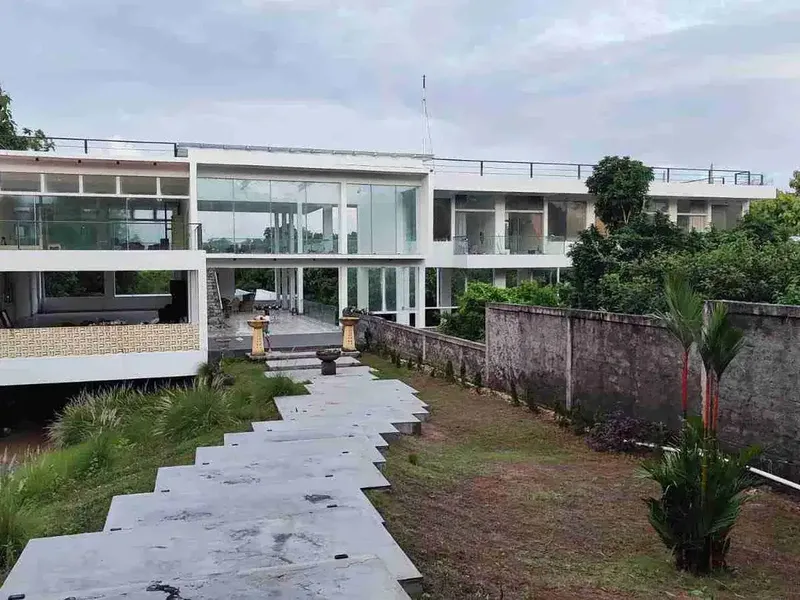 DIJUAL VILLA DI UNGASAN KUTA SELATAN BALI, DIJUAL VILLA DI KUTA BADUNG BALI - Real Estate in Bali