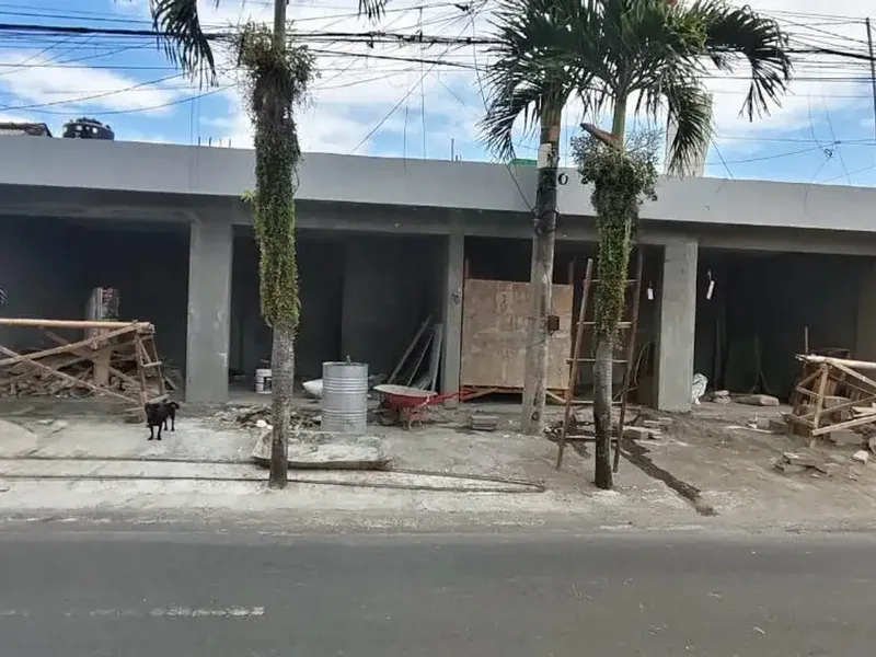 DISEWAKAN — TOKO BARU LOKASI STRATEGIS DI CEMAGI - Bali in Bali