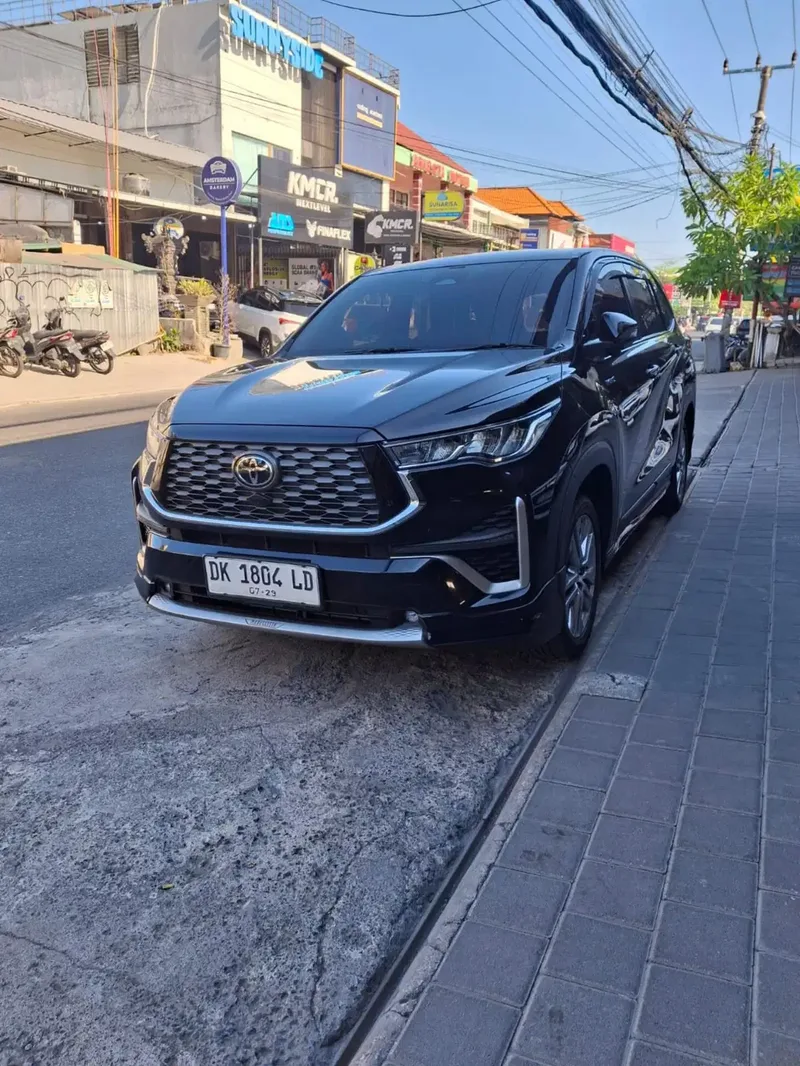 TOYOTA ZENIX Q MODELISTA HYBRID TSS - Vehicles in Bali