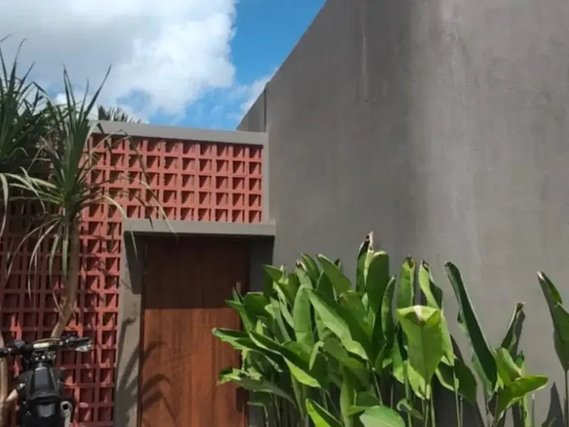 Villa Kedonganan Leasehold 30 tahun - Bali in Bali