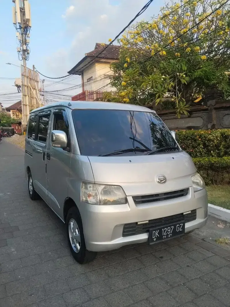 Daihatsu Gran Max D 1.3 Manual asli bali DP 27 JT - Vehicles in Bali