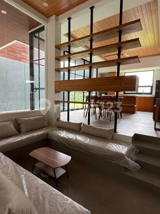 Villa Baru Furnished Pool Dekat Pantai di Berawa, Canggu - Real Estate in Bali