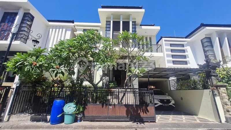 Disewakan Rumah Bagus Area Renon - Bali in Bali