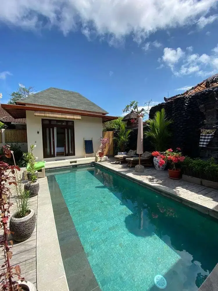 DIJUAL VILLA MINIMALIS HANYA 700 METER DARI PANTAI SANUR - Real Estate in Bali