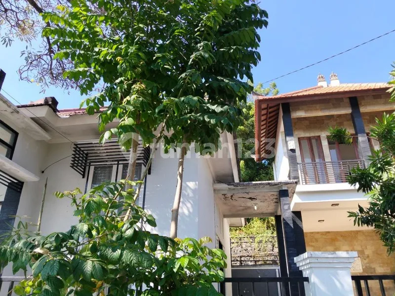 Rumah Bagus, Murah, Strategis & Siap Huni Diperumahan Padat Desa Bungkulan - Bali in Bali
