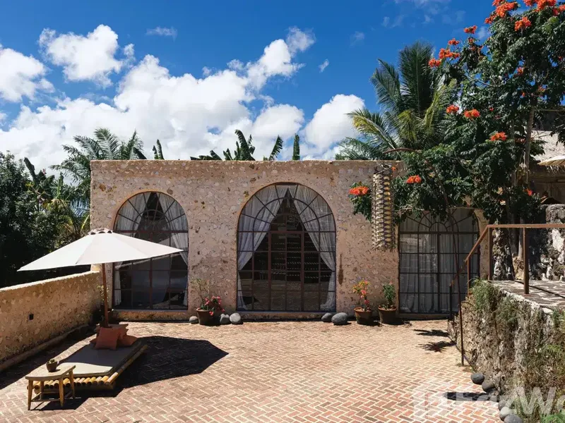 1 Bedroom Villa for sale in Uluwatu, Bali - Real Estate in Bali