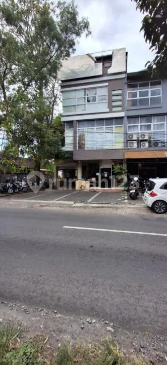 Ruko Strategis Renon Ex Resto Dekat Raya Puputan Siap Pakai - Bali in Bali