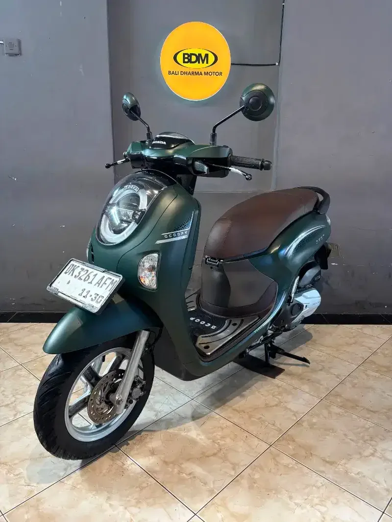 DP 2 JT/ BUNGA MENURUN 2% / HONDA SCOOPY TAHUN 2025 - Vehicles in Bali