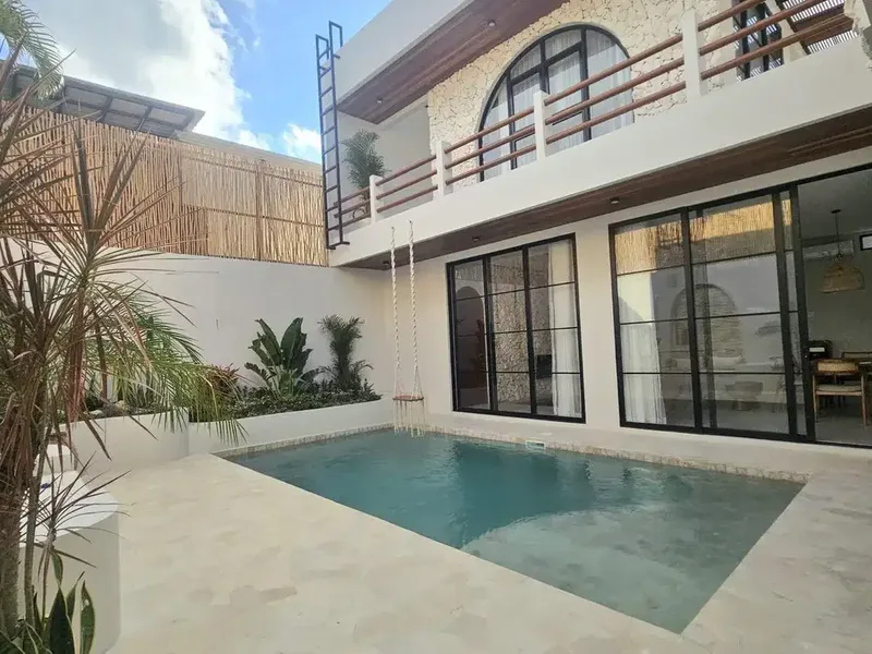 Dijual villa style Mediteranian lantai 2 lokasi Umalas Kerobokan - Bali in Bali