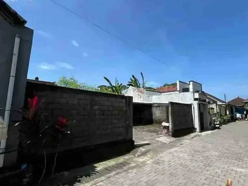Jual Tanah Harga Global Luas 138m² Jl Gunung Soputan Denpasar Area Strategis Investasi. - Real Estate in Bali