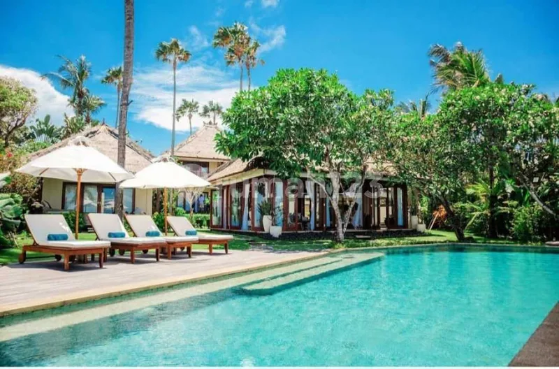 Dijual Villa Fully Furnished Lokasi di Tepi Pantai Cemagi - Bali in Bali