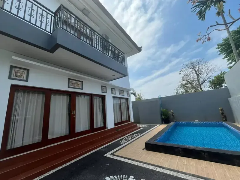 Spacious Fully Furnished 4-Bedroom Villa For Rent In Tanjung Benoa - Real Estate in Bali
