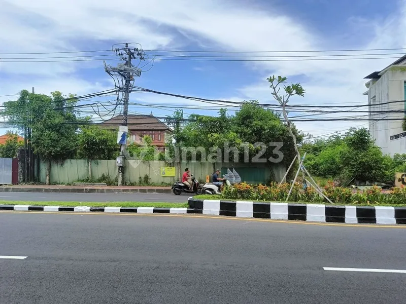 Tanah strategis jalan utama Nusa Dua dekat ITDC - Real Estate in Bali