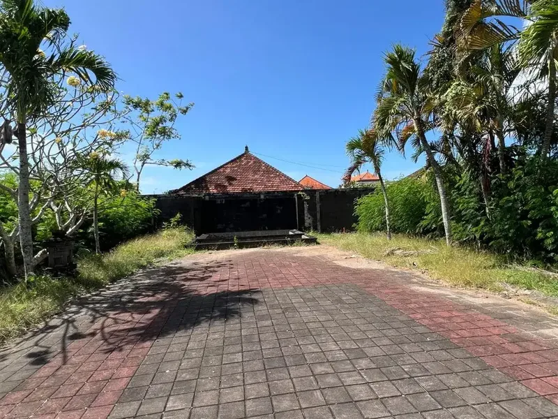 Kavling Siap Bangun Strategis di Dalam Komplek Mumbul Nusa Dua - Real Estate in Bali