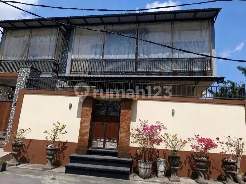 Dijual Rumah 2 Lantai 5 Kamar Full Furnished di Munggu, Mengwi Badung - Real Estate in Bali