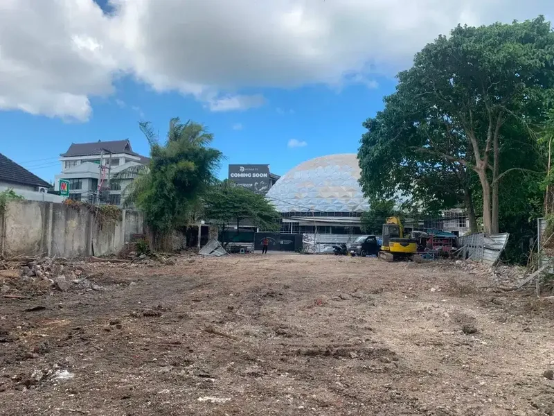 Tanah Raya batubelig kerobokan bali - Real Estate in Bali