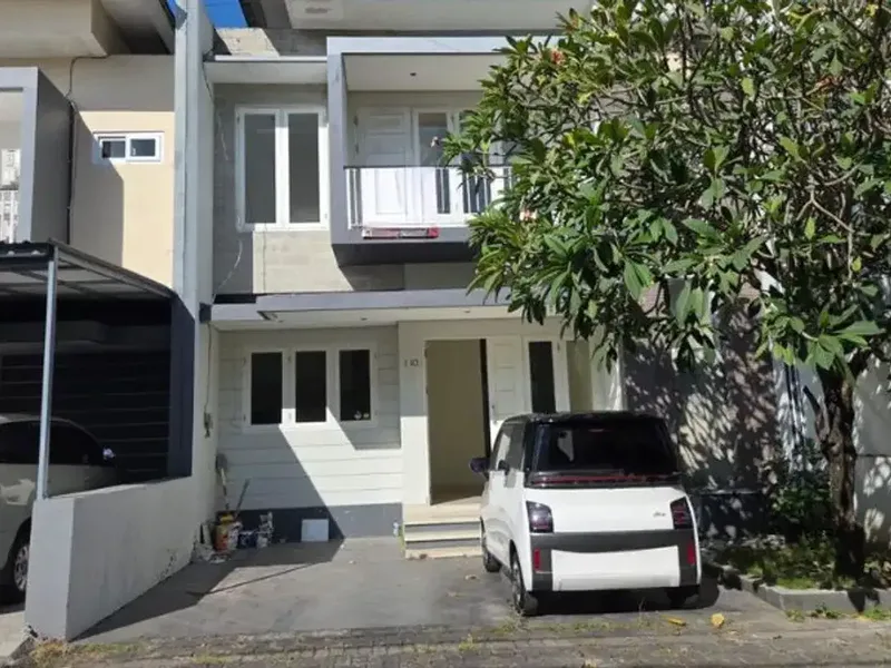 RUMAH LOKASI STRATEGIS DI PERUM KUTA PALACE RESIDENCE PEDUNGAN DENPASAR - Real Estate in Bali