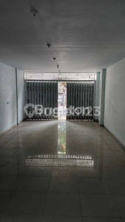JUAL CEPAT RUKO STRATEGIS COCOK UNTUK USAHA LOKASI TAMAN GRIYA JIMBARAN - Real Estate in Bali