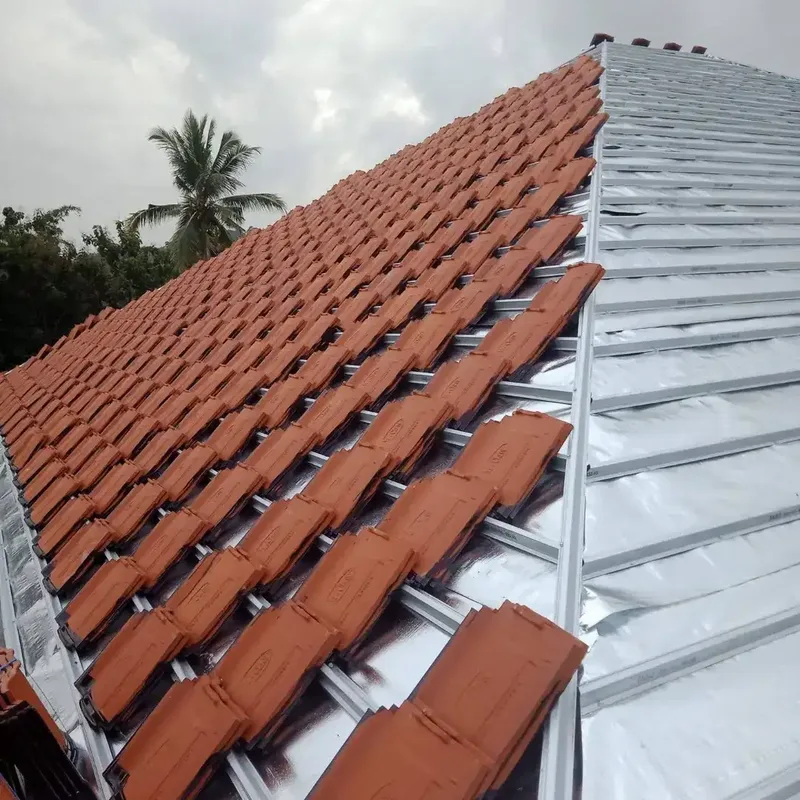 Bongkar pasang atap rangka baja ringan terpasang rapi - Home & Garden in Bali