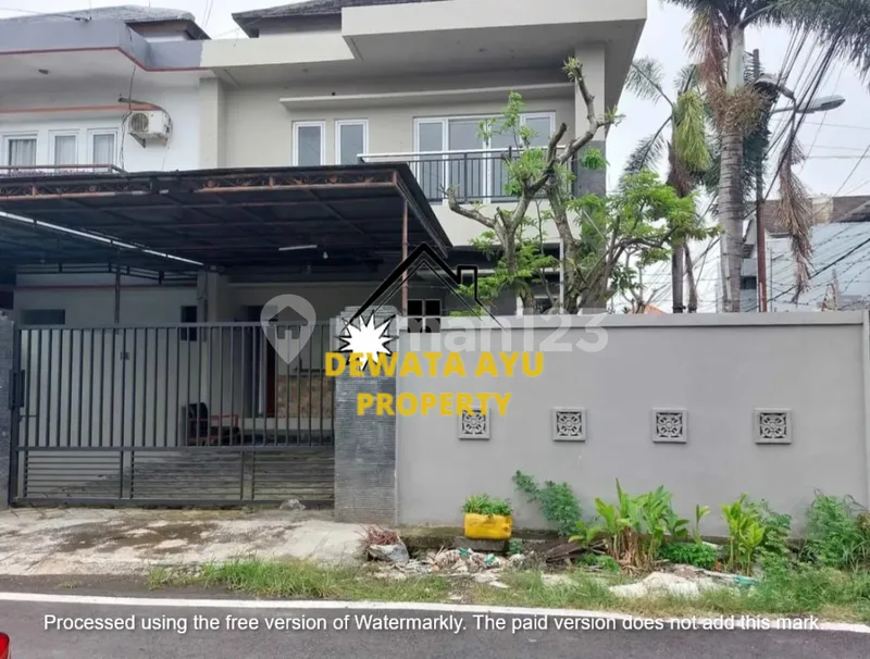 Rumah Sewa 2 Lantai 5 Kamar Kosongan Kawasan Nyaman di Tukad Badung - Bali in Bali