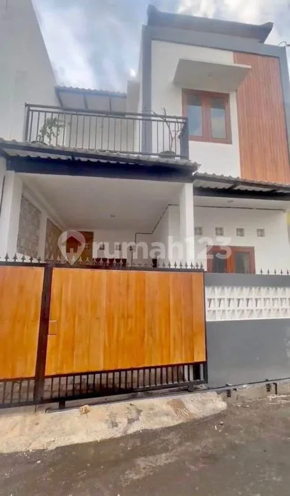Rumah 2 Lantai - Ubung Kaja, Denpasar Utara - Bali in Bali