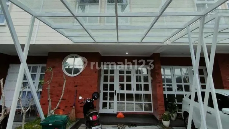 Rumah 2 Lantai di Gunung Salak Denpasar - Bali in Bali