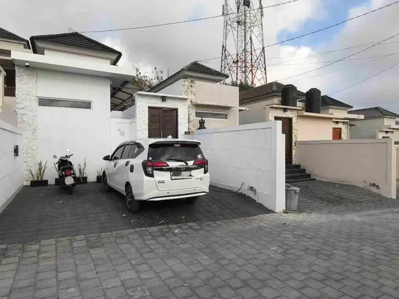 for sale villa modern minimalis style at Kutuh, Kuta Selatan, 11 menit ke pantai Pandawa - Bali in Bali