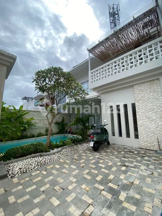 Villa Nusa Dua, Badung - Real Estate in Bali